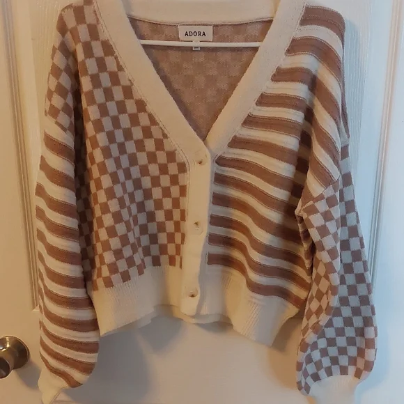 ADORA Women's Striped and Checkered Cardigan - Brown and Cream Size Med NWOT - Picture 4 of 5